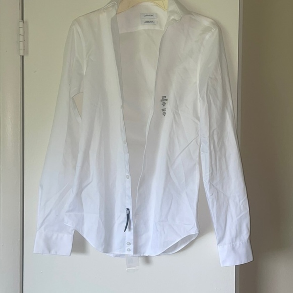 Mens Calvin Klein white button up dress shirt